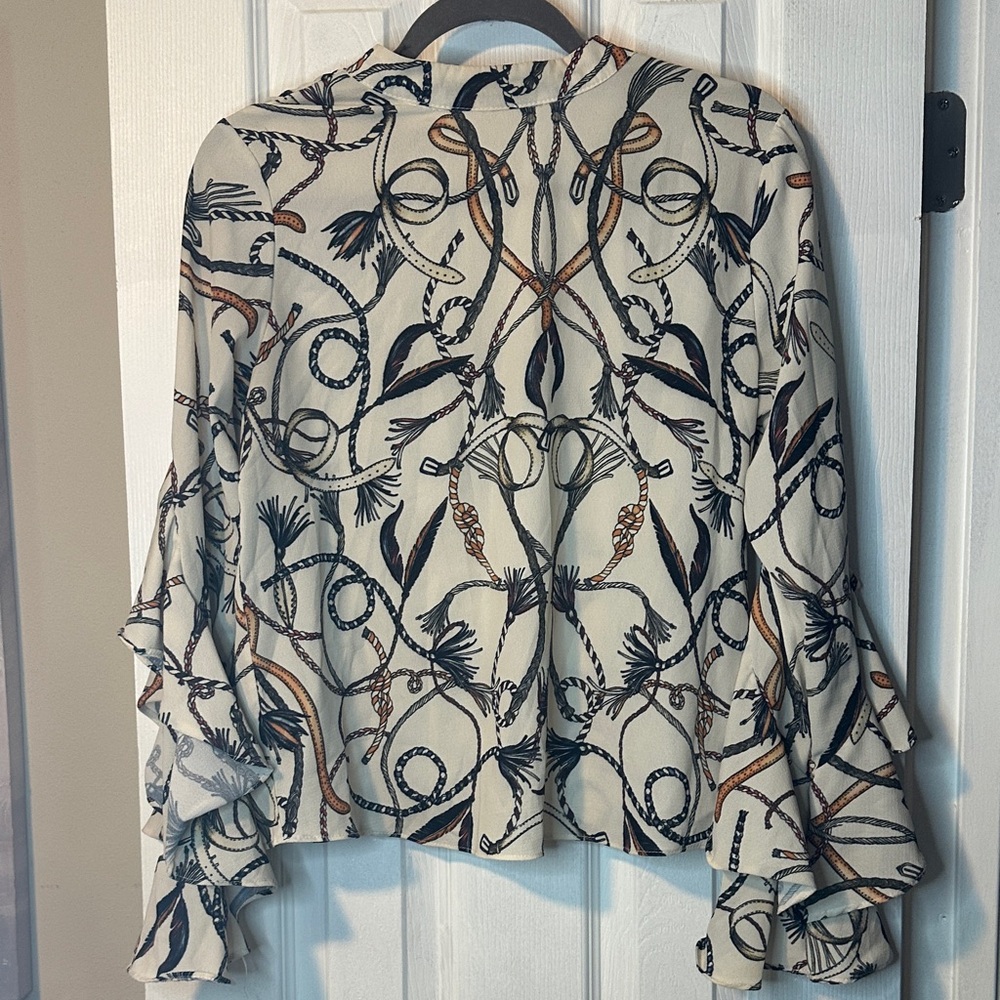 Cream Rope-Print Ruffle Sleeve Blouse
